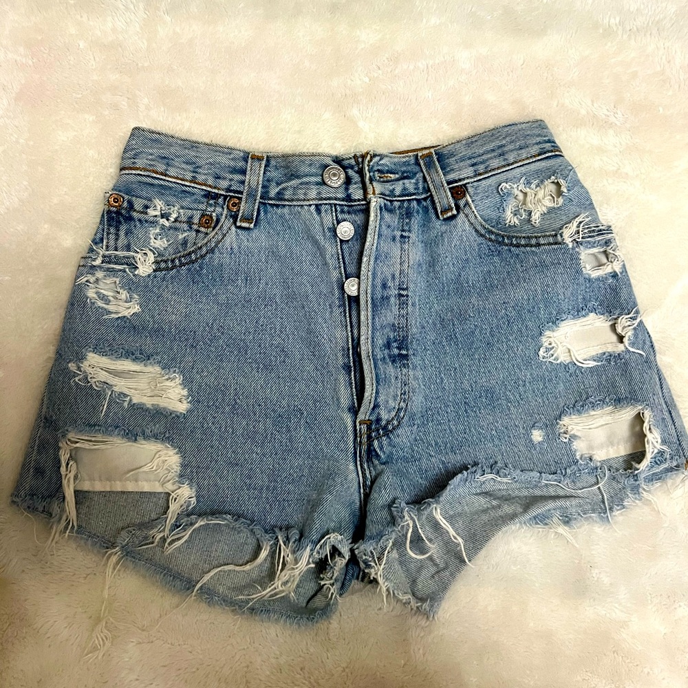 Vintage Levi’s Jean Shorts